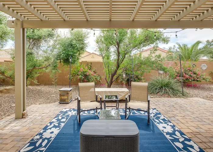Tranquil W/ Hot Tub In 55+ Community * Florence